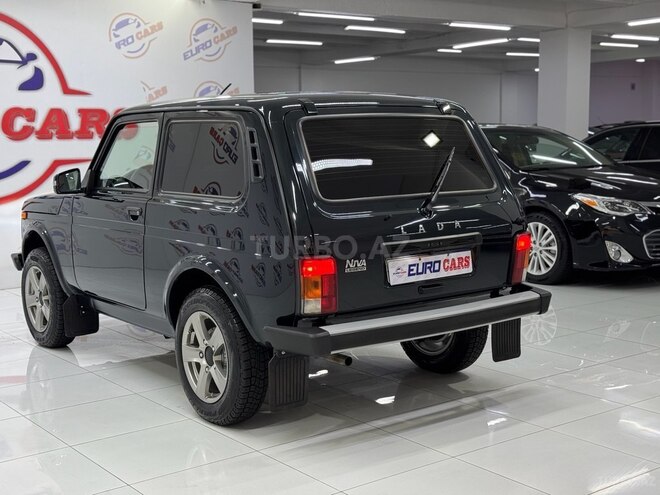 LADA (VAZ) Niva-28