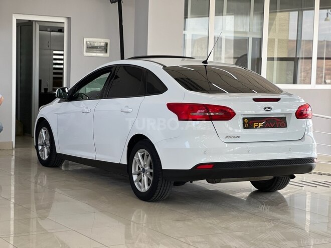 Ford Focus 2014, 125,000 km - 1.6 л - Bakı