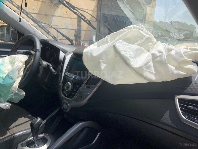 Hyundai Veloster 2013, 157,000 km - 1.6 л - Bakı