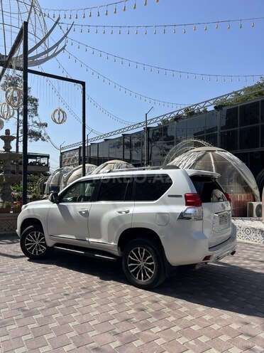 Toyota Land Cruiser Prado 2010, 247,000 km - 2.7 l - Şirvan