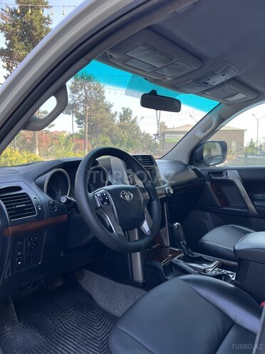 Toyota Land Cruiser Prado 2010, 247,000 km - 2.7 l - Şirvan