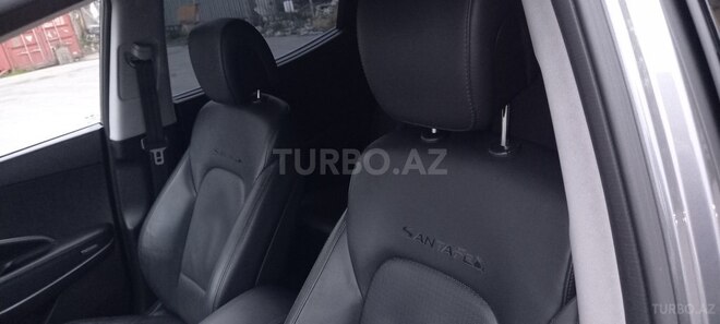 Hyundai Santa Fe-6