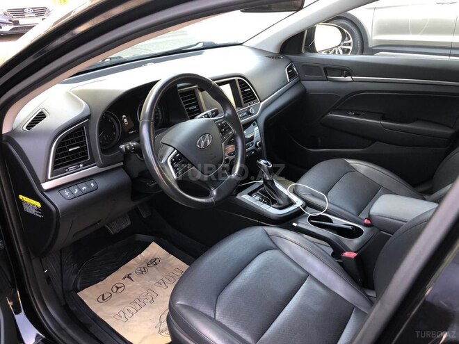Hyundai Elantra 2018, 104,000 km - 2.0 l - Bakı