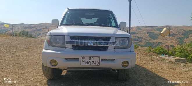 Mitsubishi Pajero io 2001, 171,860 km - 1.8 l - Lerik