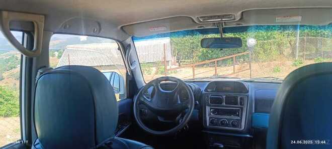 Mitsubishi Pajero io 2001, 171,860 km - 1.8 l - Lerik
