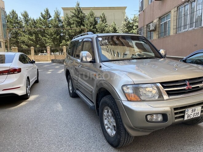 Mitsubishi Pajero 2003, 241,041 km - 3.0 l - Sumqayıt