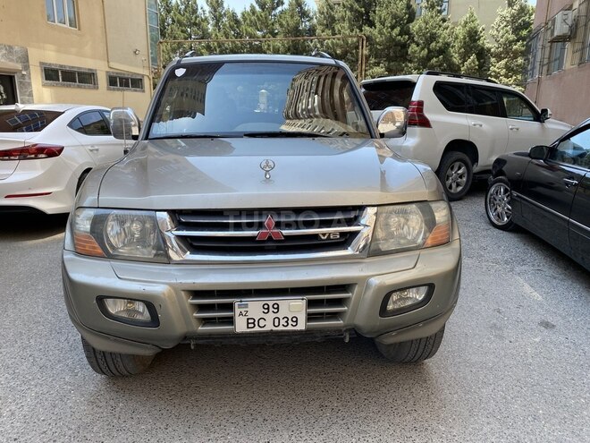 Mitsubishi Pajero 2003, 241,041 km - 3.0 l - Sumqayıt