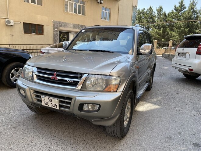 Mitsubishi Pajero 2003, 241,041 km - 3.0 l - Sumqayıt