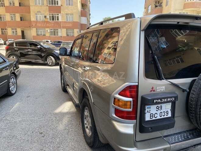 Mitsubishi Pajero 2003, 241,041 km - 3.0 l - Sumqayıt
