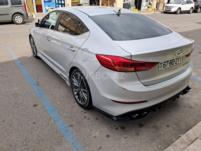 Hyundai Elantra 2017, 179 km - 1.6 л - Bakı