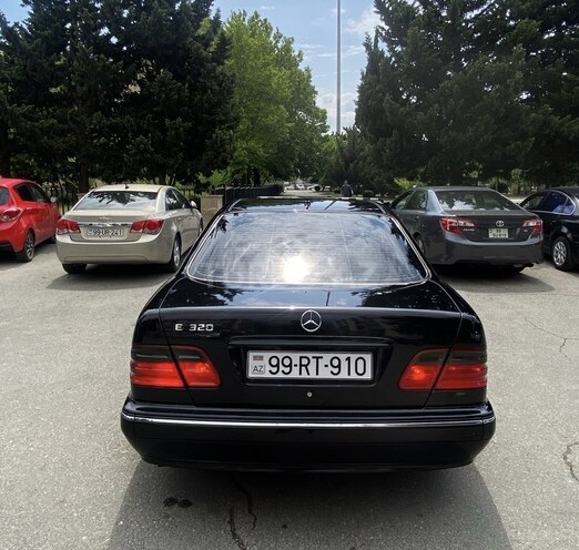 Mercedes E 320 2000, 390,000 km - 3.2 l - Bakı