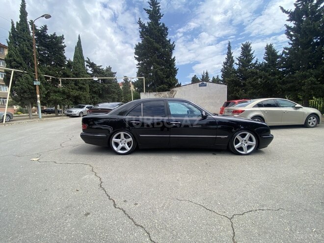 Mercedes E 320 2000, 390,000 km - 3.2 l - Bakı