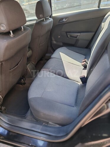 Opel Astra 2006, 214,800 km - 1.3 l - Bakı