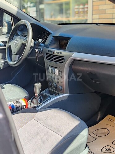 Opel Astra 2006, 214,800 km - 1.3 l - Bakı