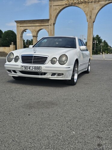 Mercedes E 320 2001, 390,000 km - 3.2 l - Bərdə