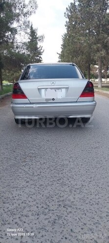 Mercedes C 200 1997, 384,888 km - 2.0 l - Salyan
