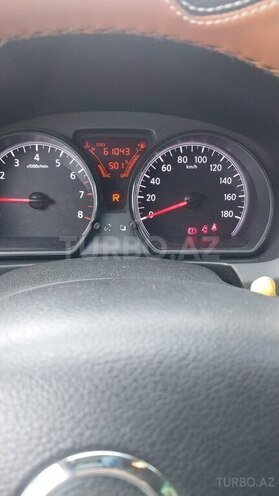 Nissan Note-5