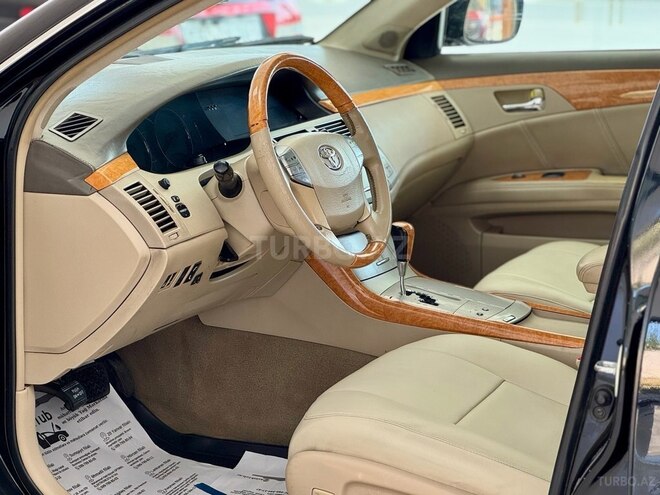 Toyota Avalon-11