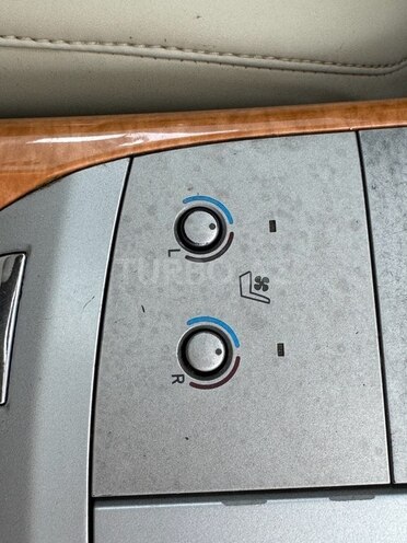 Toyota Avalon-29