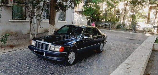 Mercedes 190 1991, 268,560 km - 2.0 l - Bakı