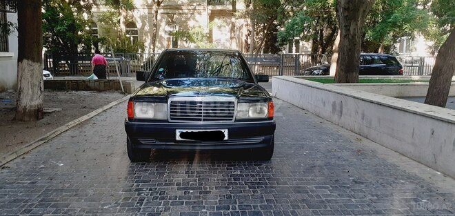 Mercedes 190 1991, 268,560 km - 2.0 l - Bakı