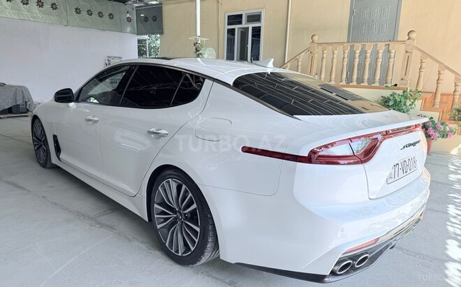 Kia Stinger-8
