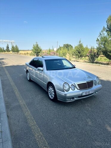 Mercedes E 240 2000, 255,007 km - 2.4 l - Masallı