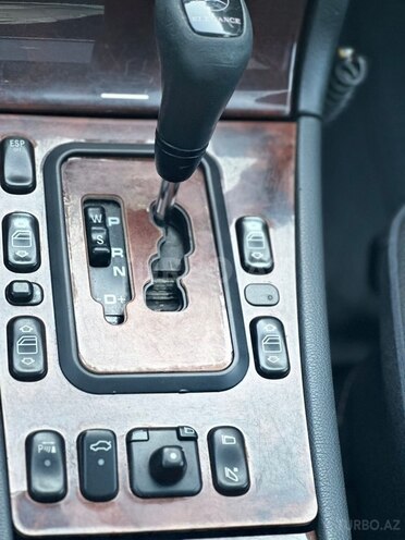 Mercedes E 240 2000, 255,007 km - 2.4 l - Masallı