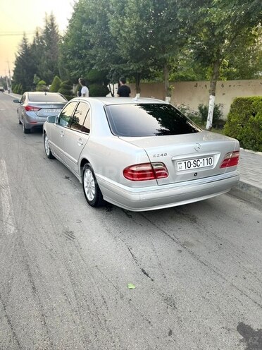 Mercedes E 240 2000, 255,007 km - 2.4 l - Masallı