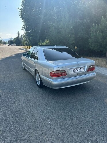 Mercedes E 240 2000, 255,007 km - 2.4 l - Masallı