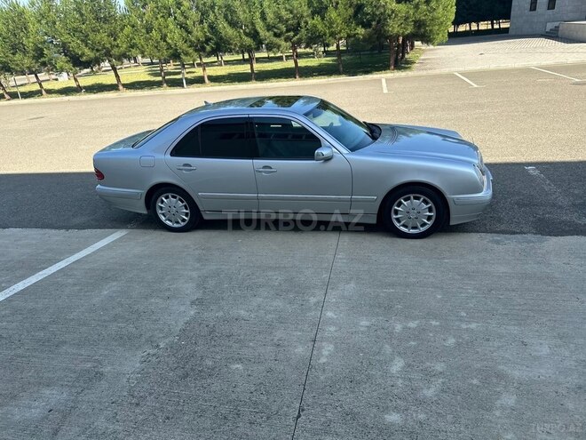 Mercedes E 240 2000, 255,007 km - 2.4 l - Masallı