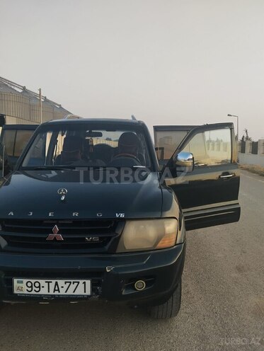 Mitsubishi Pajero 2001, 206,000 km - 3.0 l - Bakı