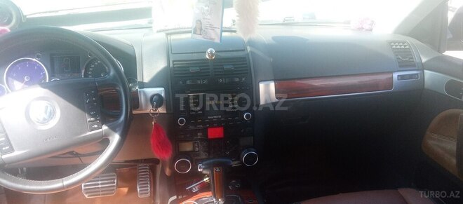 Volkswagen Touareg 2005, 123,456 km - 4.2 л - Gəncə