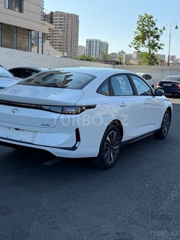 Changan Qiyuan A05 2025, 0 km - 1.5 л - Bakı