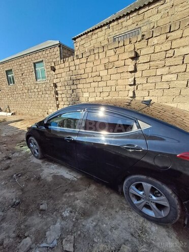 Hyundai Elantra 2015, 418,429 km - 1.8 l - Bakı