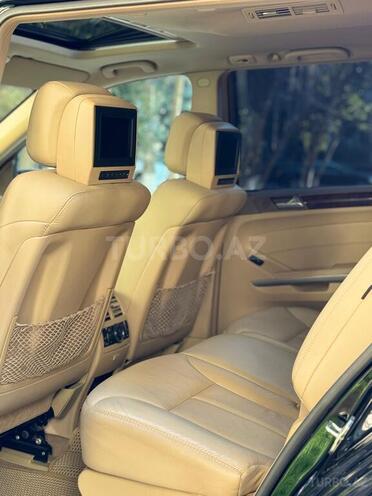 Mercedes GL 500 4MATIC 2008, 241,000 km - 5.5 l - Gəncə