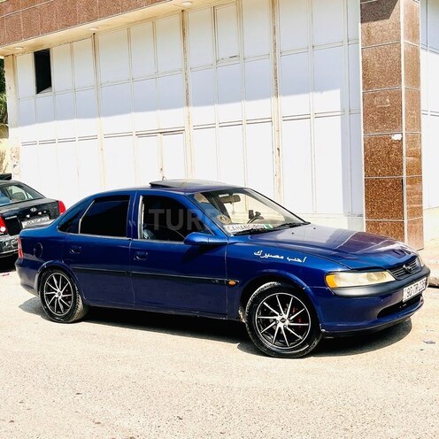 Opel Vectra-2