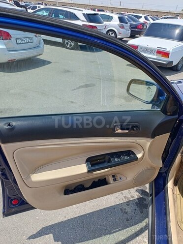 Volkswagen Passat 2001, 300,000 km - 2.8 l - Masallı