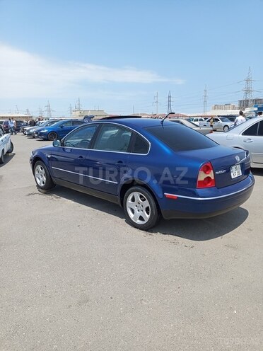 Volkswagen Passat 2001, 300,000 km - 2.8 l - Masallı