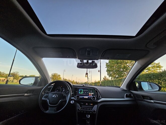 Hyundai Elantra 2018, 145,058 km - 2.0 л - Bakı