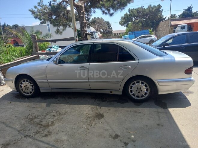 Mercedes E 270 2000, 500,000 km - 2.7 l - Bakı