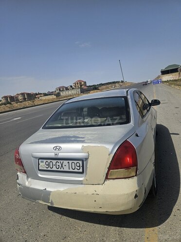 Hyundai Elantra 2002, 280,000 km - 2.0 l - Bakı