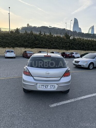 Opel Astra 2010, 190,000 km - 1.4 l - Bakı