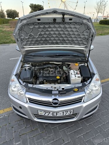 Opel Astra 2010, 190,000 km - 1.4 l - Bakı