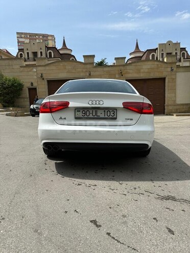 Audi A4 2013, 180,000 km - 1.8 l - Bakı
