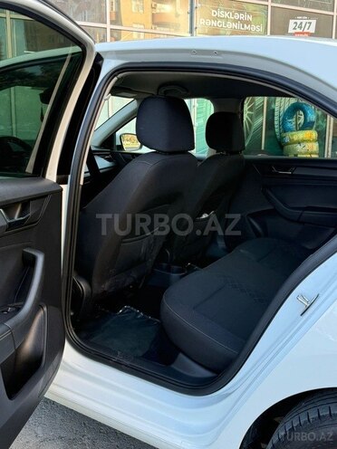 Skoda Rapid 2021, 190,000 km - 1.6 l - Bakı