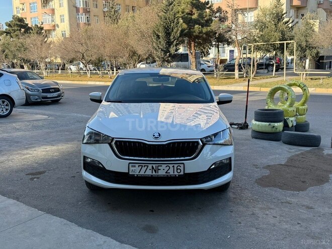 Skoda Rapid 2021, 190,000 km - 1.6 l - Bakı