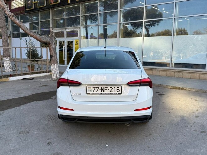 Skoda Rapid 2021, 190,000 km - 1.6 l - Bakı