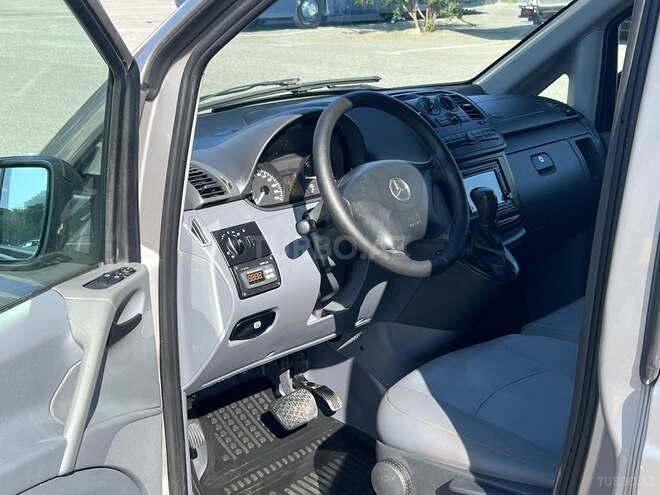 Mercedes Vito 111 2010, 272,000 km - 2.2 l - Bakı