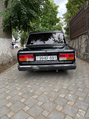 LADA (VAZ) 2107-4
